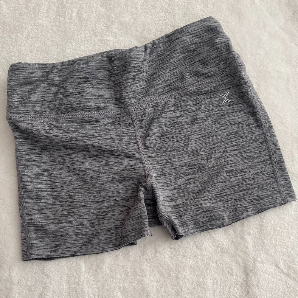 Girls Dry-Fit Cut-off Stretchy Gray Sport Shorts – Lightweight & Active – Size
